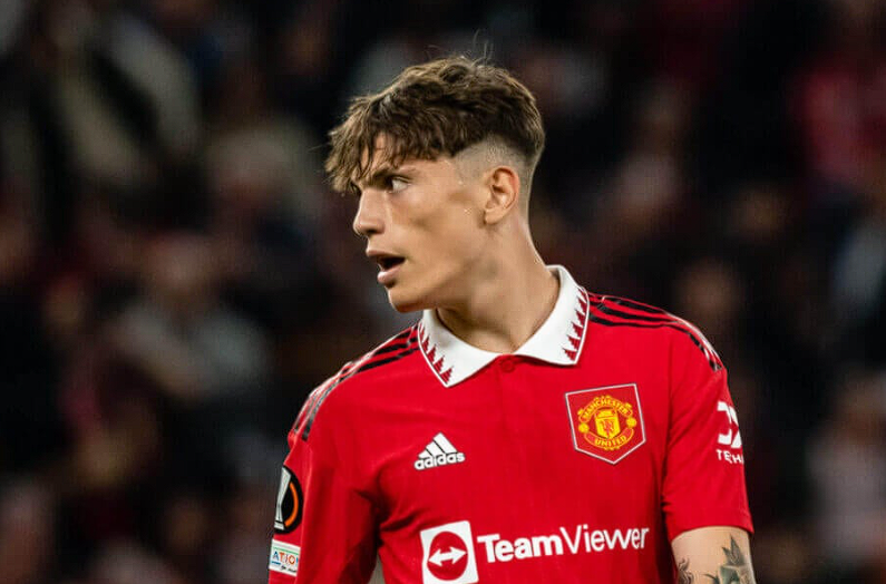 罗塞尼尔盛赞加纳乔：潜力新星，未来可期